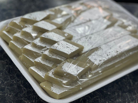 Kaju Katri 2.5kg Tray