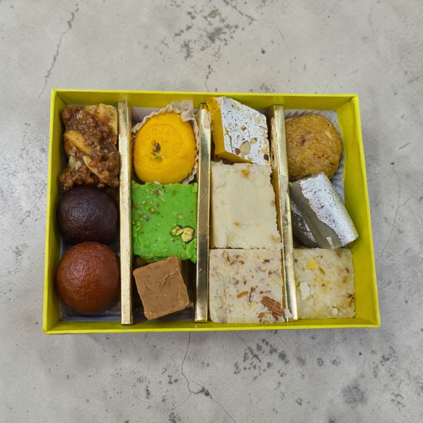 Eid Special! Bonanza Box (700g approx - Box / Contents Colour May Vary)
